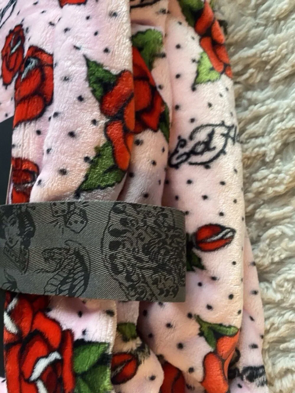 Ed Hardy Pink Plush Oversized Throw Blanket 60” X 70” Roses Polka Dots Tattoo